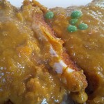 Ｂ＆Ｂ - カレールーで覆われトンカツを撮せないほど。