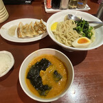 乃木坂ラーメン 東京食品 まる彦 - 