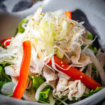 Black pork shabu-shabu salad