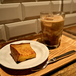 COFFEE VALLEY - [Front Left] French Toast, Tax Included JPY 260 │ [Back Right] Iced Cafe Mocha, Tax Included JPY 600