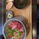 MAGURO GARAGE - 