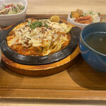 チゲ料理&韓国鉄板 ヒラク - 