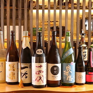 為您提供包括十四代等品牌的20種日本酒，以及引以為豪的芋燒酎