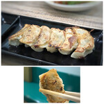 Takechao Daigaku - ◆竹餃餃子(6個：380円）・・思ったより小振り。普通に美味しいらしい。