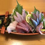 Izakana Ya Amimoto Bettei - 鯖刺し＆3種盛り