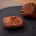 エシレ・パティスリー オ ブール - フィナンシェ・エシレ@税込324円