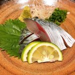 Bungo live mackerel sashimi