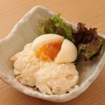 Yakitori Hibiki Am Bekkan - とろ～り半熟卵とポテトサラダ
