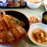 天ぷら倶楽部 - 盛り合わせ天丼