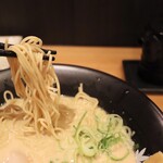 麺酒場 楓花亭 - バリカタ
