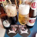 Sakura Kafe Ando Resutoran Ikebukuro - ギネスと、ベトナムのビール（泡が多いのはお愛嬌）