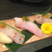 鮨隆 - アラのにぎり三種♪
