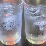 EARL - お水のグラスも可愛い