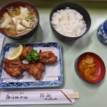 鯉とうなぎのまるます家 - 地鶏唐揚げ