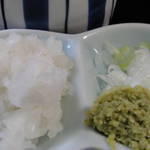 千寿庵 - その場でおろした山葵と絡み大根の鬼おろし!!