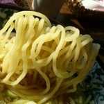 大陸麺本舗 - 大陸叉焼麺の麺(太麺)