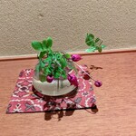 鮨 はしぐち - 六月のお花