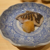 鮨処 やまと - 鰖の塩焼き