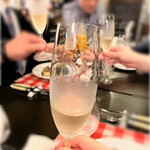 ビストロ デ トロワ - 八王子食べログオフ会メンバー　6名が集結