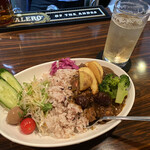 Bar 地下室 - 