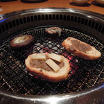 炭火焼肉 あもん - あもん（２１）＠バケット＆レバームース・パルメジャーノ