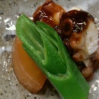 寿司 もり田 - タコと大根の煮炊き