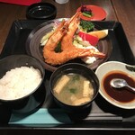 タツミ亭 - 大エビフライ定食