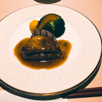 ザンビ - 和牛フィレ肉のステーキ　フォワグラ添えトリュフソース