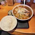 一発ラーメン はしご屋 - 