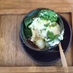 コトコトカフェ - 抹茶アイスの下にあるバニラアイス