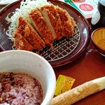 Shunsai Uchigohan Nanaya - とんかつ定食