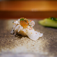 天寿し 京町店 - 3.赤烏賊雲丹と飛魚の卵