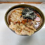 すかや 本店 - 玉子が隠れる