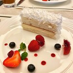 Parkside DINER - ハレクラニココナッツケーキ