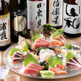 Many Tohoku local sakes. You can also add 4 types of sake to the course for an additional 500 yen.