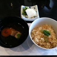 セトレ　ハイランドヴィラ - 蕗御飯　桜鯛の酒蒸し