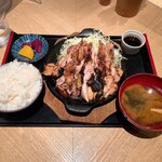 Torippa - チキンステーキ Wステーキ（肉増量） 980円