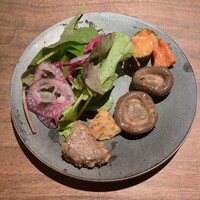 ERUTAN RESTAURANT BAR - 