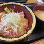 タカマル鮮魚店 - 真だいのづけ丼