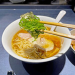 うずとかみなり - 非常に丁寧な仕事が分かる九条ネギ