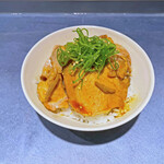 うずとかみなり - 陶器釜を使った釜炊きご飯と自慢のチャーシューを使った「釜炊きチャーシューご飯」