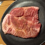 焼肉 きんぐ - 豚肩ロースステーキ