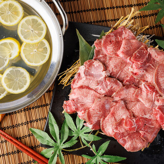 We offer all-you-can-eat domestic Japanese black beef from 3,000 yen!