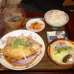 ひがしやま - かわはぎ煮付け定食、鯵の刺身付き\1200