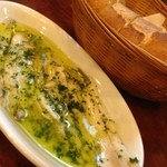 スペインバル ティオ・ダンジョウ - ヒコイワシの酢漬け600円