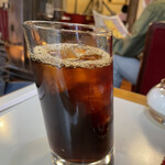 珈琲専科 綾 - アイスコーヒーはグラスが斜め