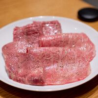 ビーフキッチン 渋谷店 - 上タン 無農薬レモン  特選ハラミ  リブ芯