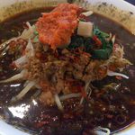 たんたん麺の店 菜心 - 黒胡麻坦々麺　鬼辛　　　\７５０