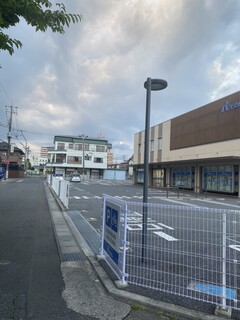 Makibao - 駐車場案内
                        ろうきん前の通りに入ります。