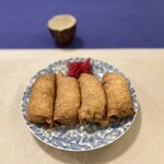 Giacomo Caffè - 当日の朝から母(94)が作ってくれた稲荷寿司。おいしい！有難い！